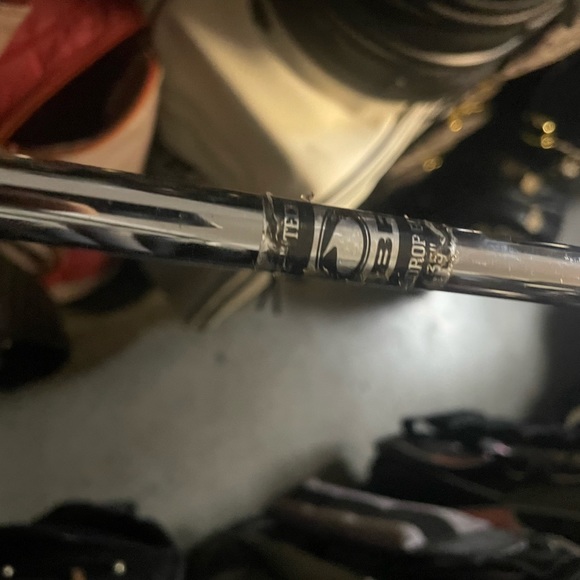 Zebra roll face golf putter in right hand - Picture 3 of 7